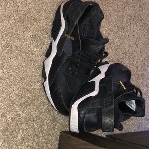 huaraches under 50